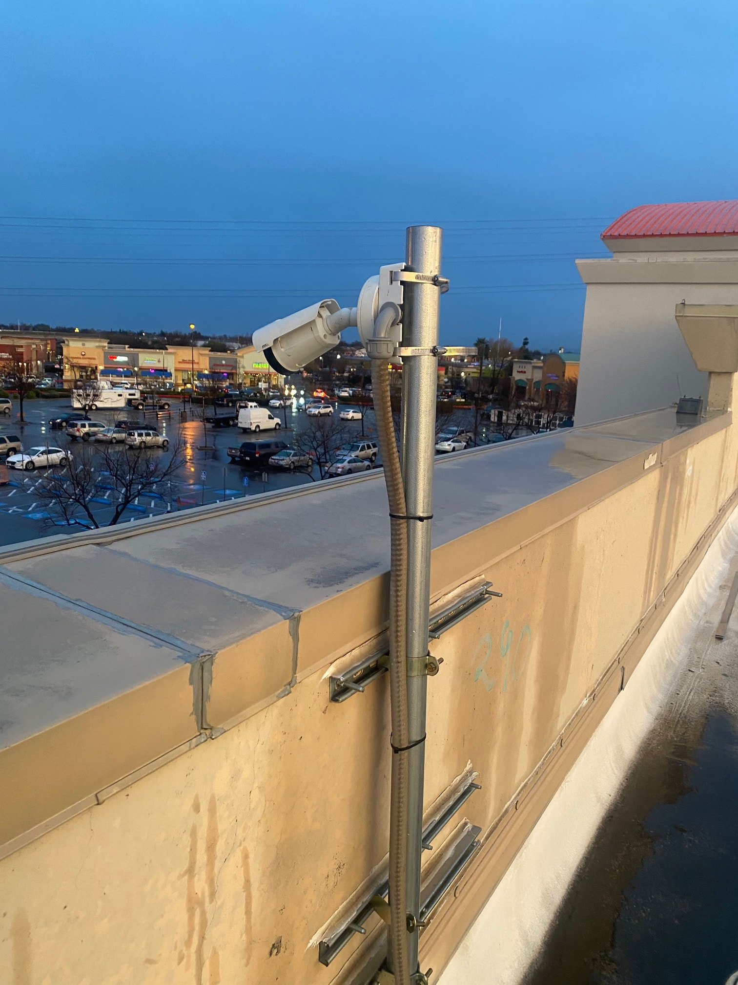 EXTERIOR CAMERA